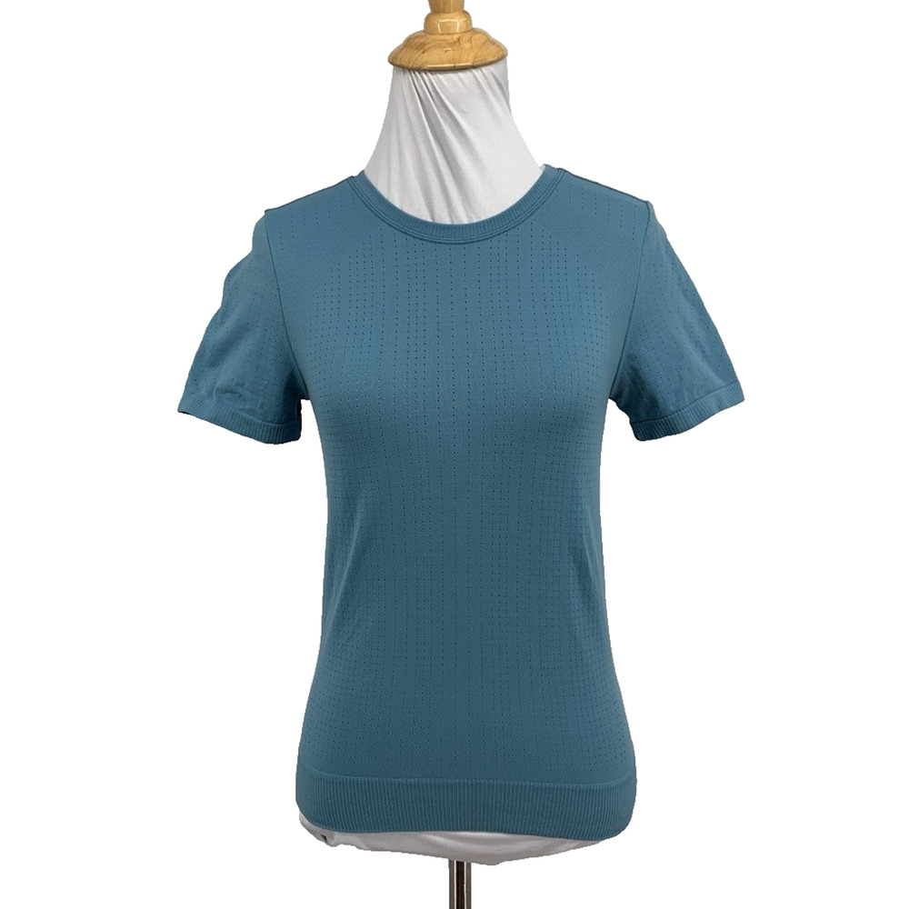 Athleta T Shirt Womens XS Extra Small Waterfall Short Sleeve Perforated Active